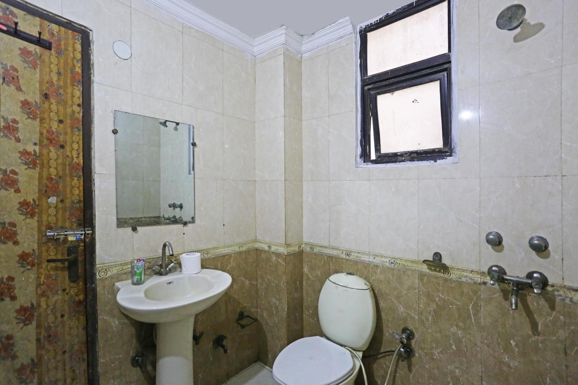 Hotel Ratandeep At Paharganj Nové Dillí Exteriér fotografie
