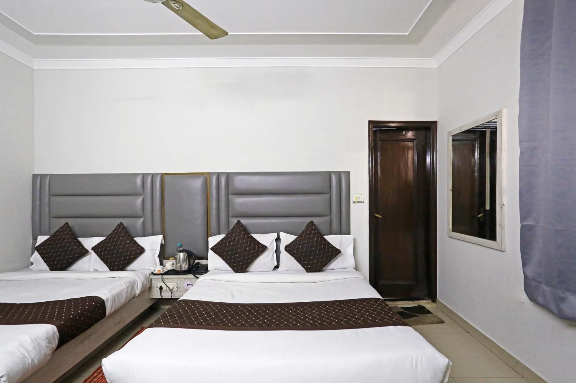 Hotel Ratandeep At Paharganj Nové Dillí Exteriér fotografie