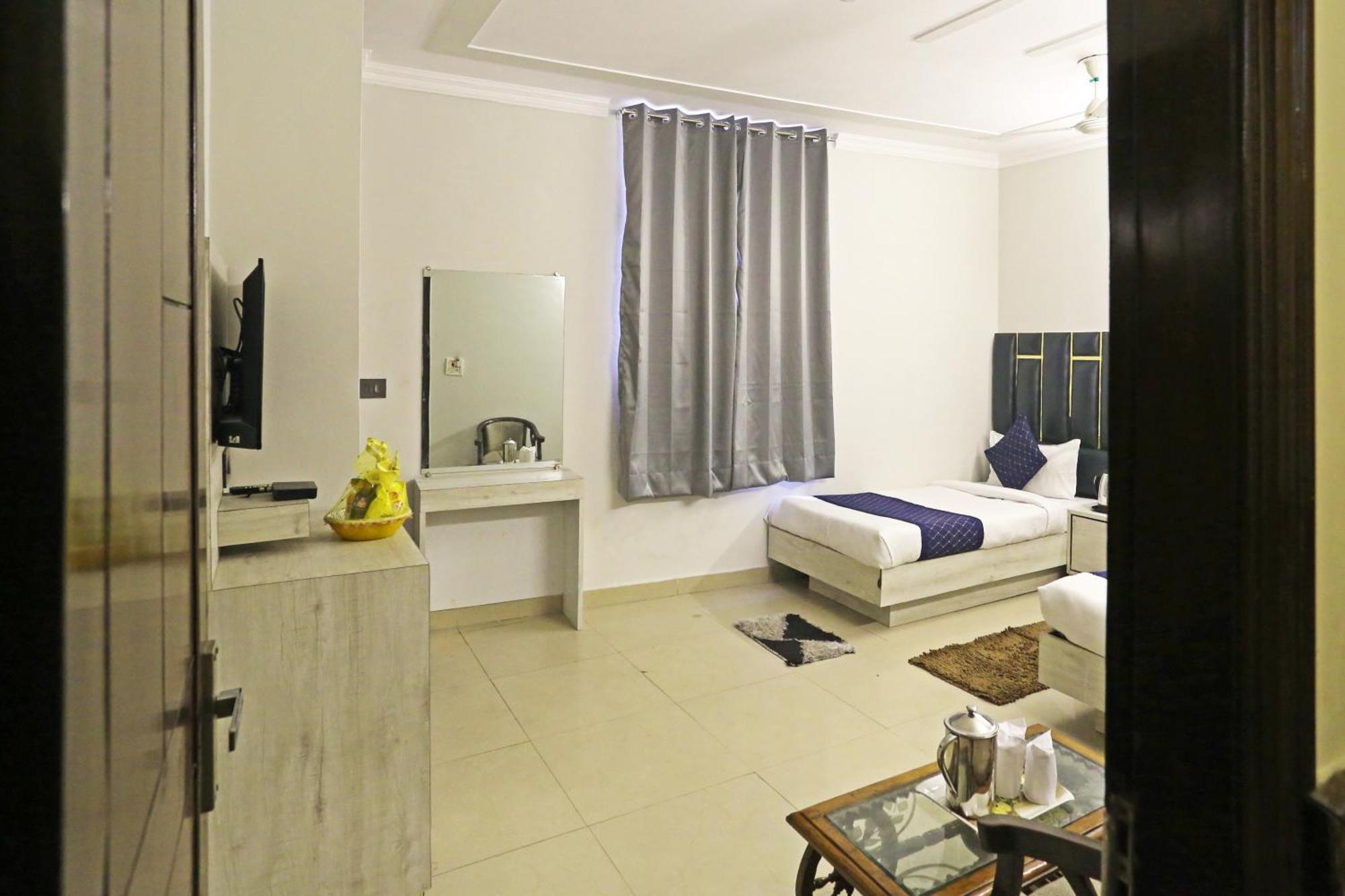Hotel Ratandeep At Paharganj Nové Dillí Exteriér fotografie